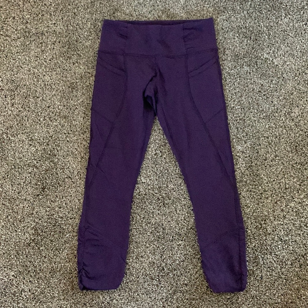 Lululemon cropped leggings